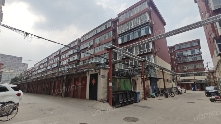 西里小区欣里园外景图