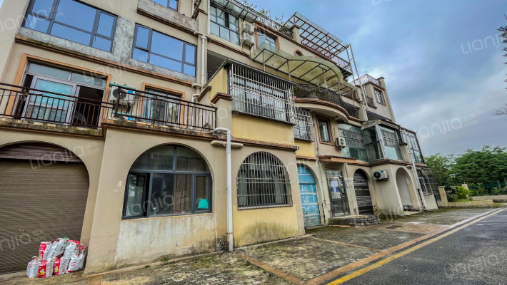 美院COAST外景图