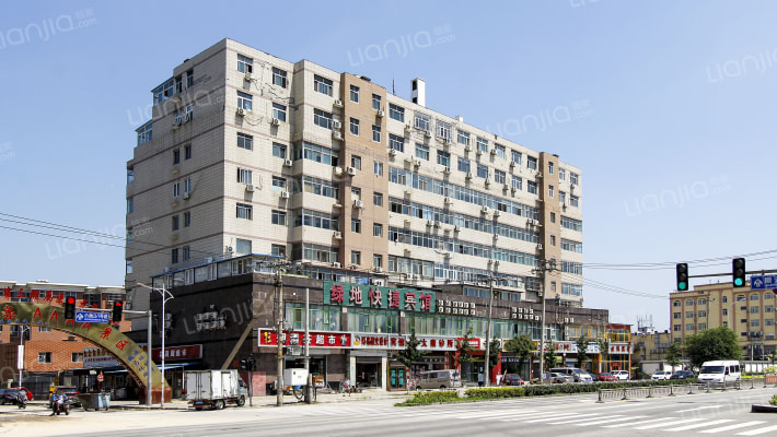 广城大厦外景图