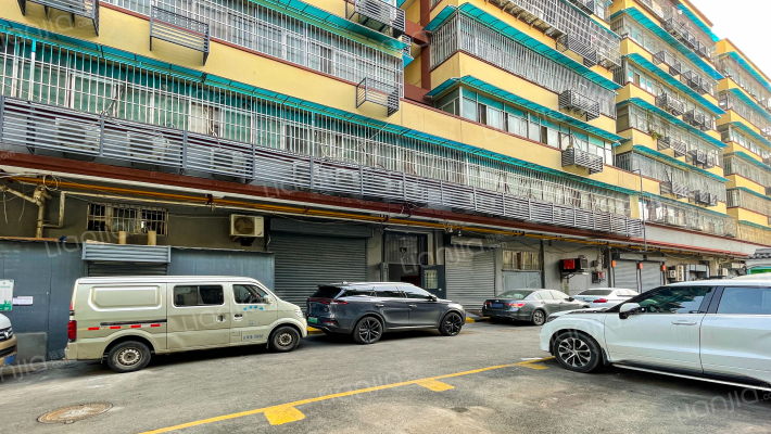 东厅门63号外景图