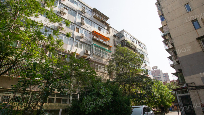 江南公寓外景图