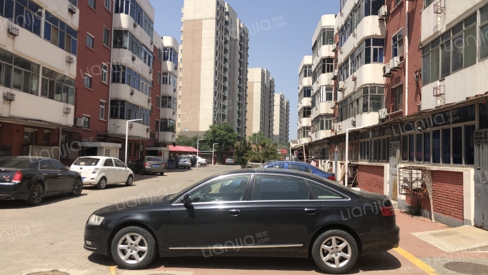 泉洲东里春晖巷外景图