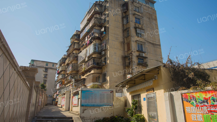 美仁后社外景图