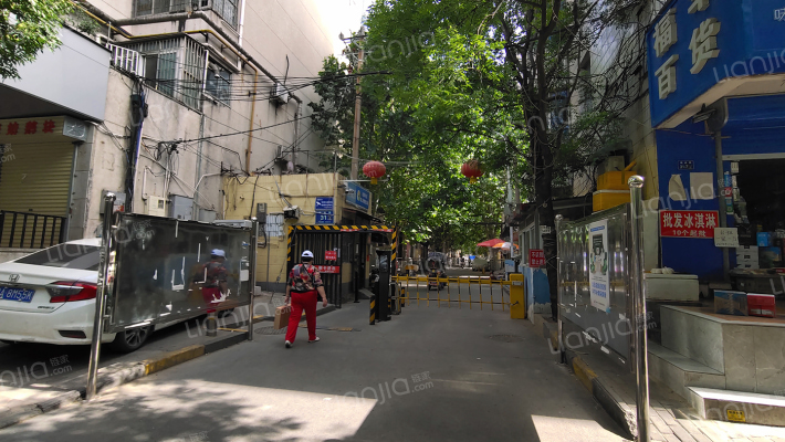 北福华铁银小区外景图