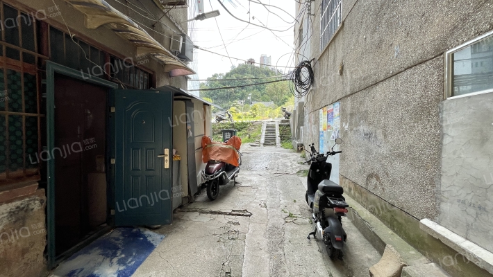 东新区路79号外景图