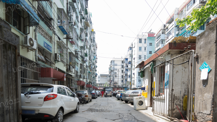 秦状元里外景图