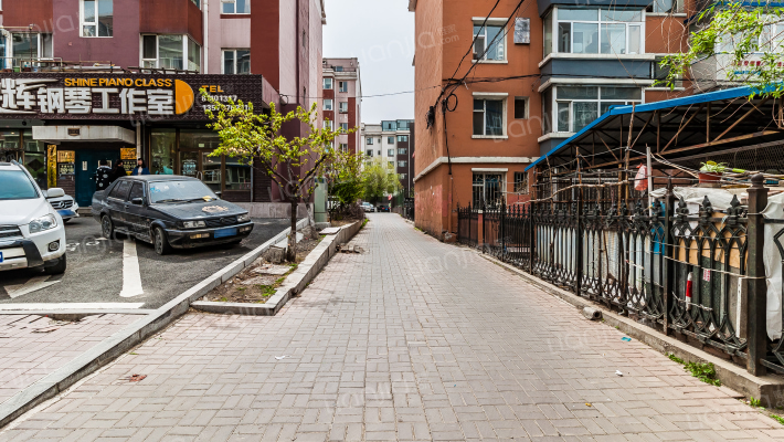 上东街区外景图