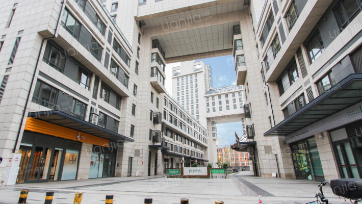 首开铂郡12号院外景图