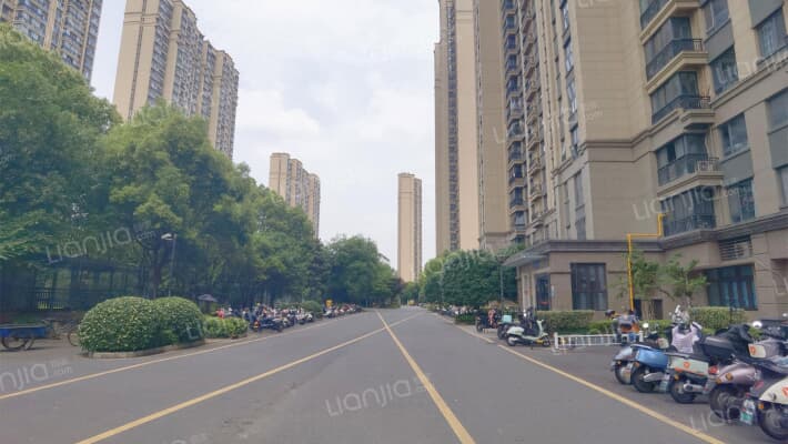 恒大绿洲四期外景图