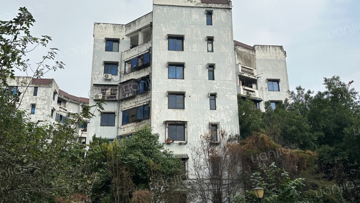 南山小区外景图