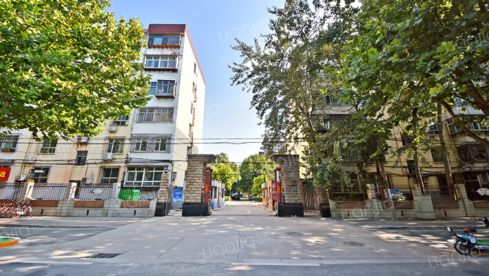 富强小区沁雅园外景图