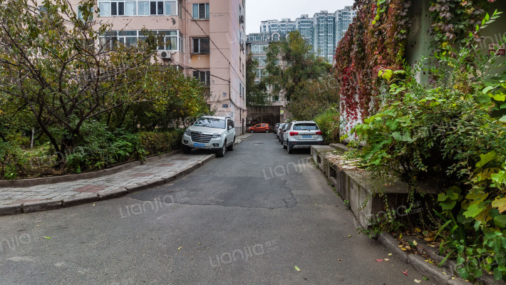 马端头道街外景图