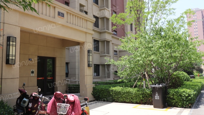 秀拉花园外景图