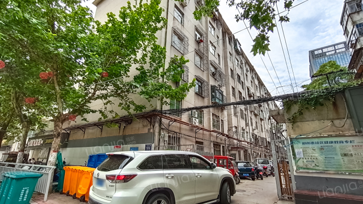 商城东里13号院外景图