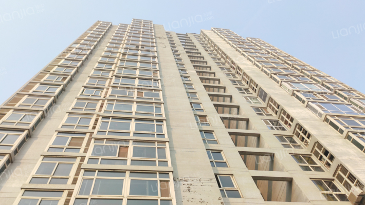 丰泰大厦外景图