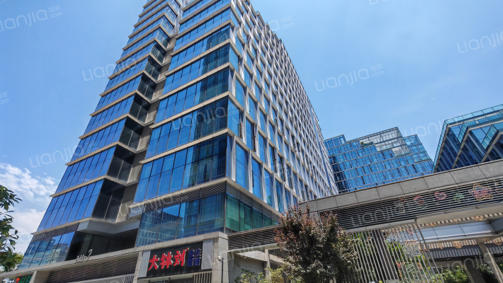 春树云筑外景图