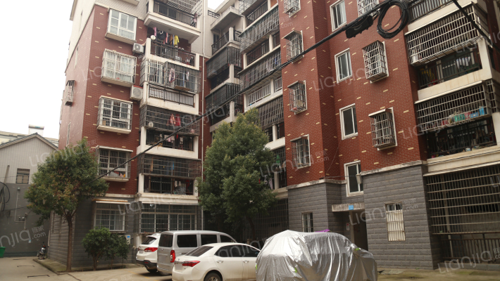 华泰小区外景图