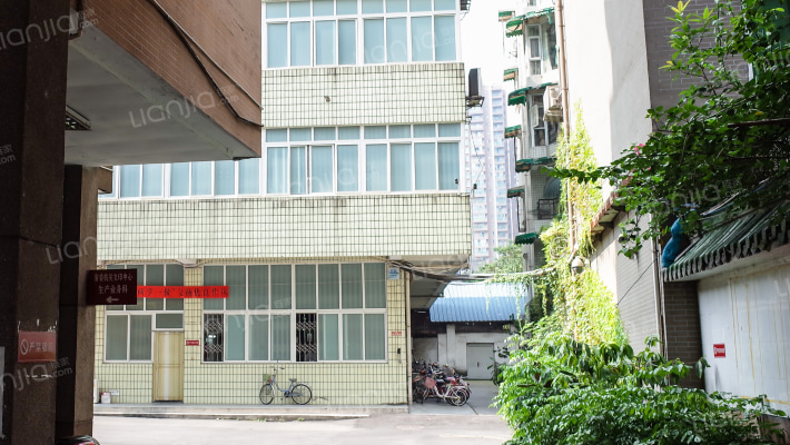 镋钯街1号外景图