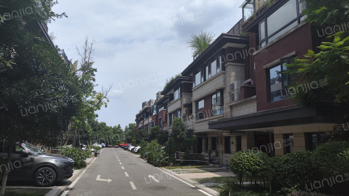 万科第五城一期外景图