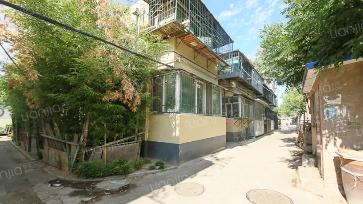 水磨厂宿舍外景图