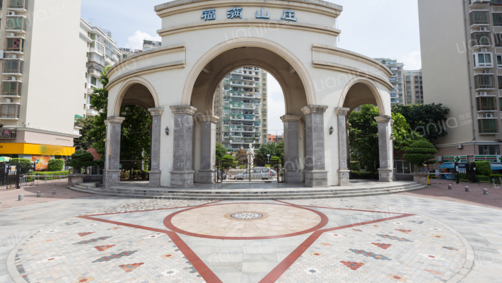 福满山庄外景图