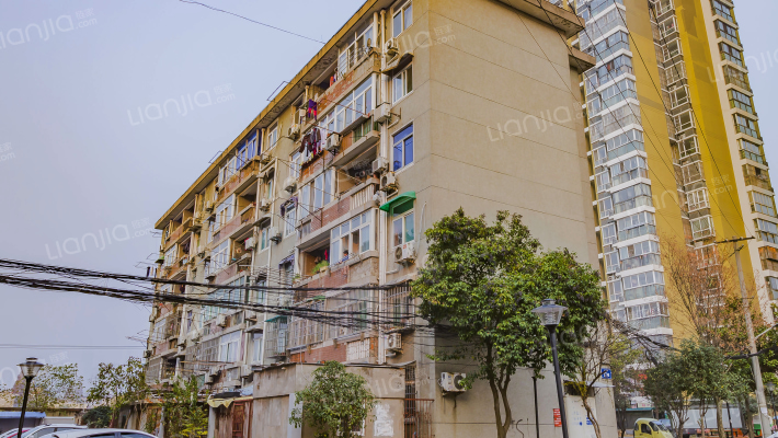 东风新村外景图