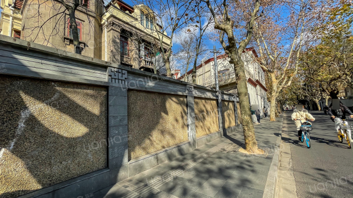 武康路392号外景图