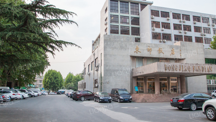 东郊公司宿舍外景图