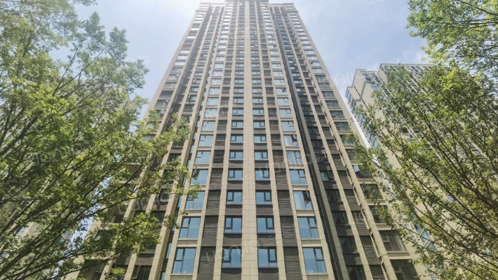 谦祥沁园外景图