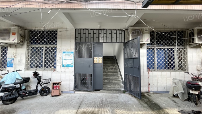 第七医院宿舍外景图