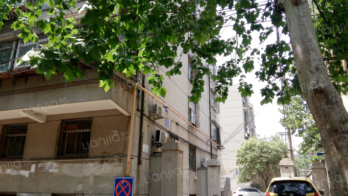 工人新村北村外景图