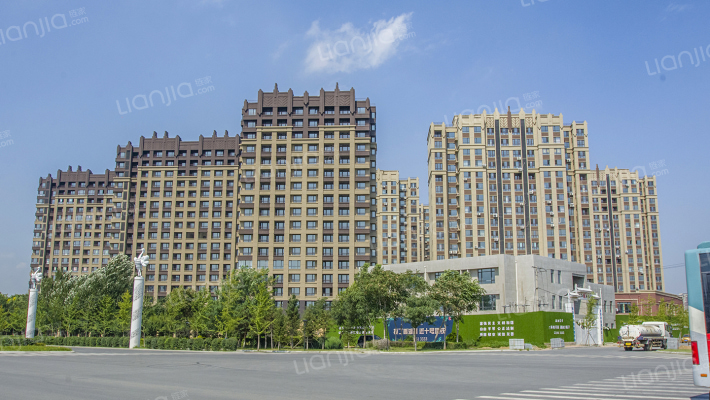 丁香湖畔新城外景图