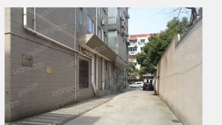 申信大楼外景图