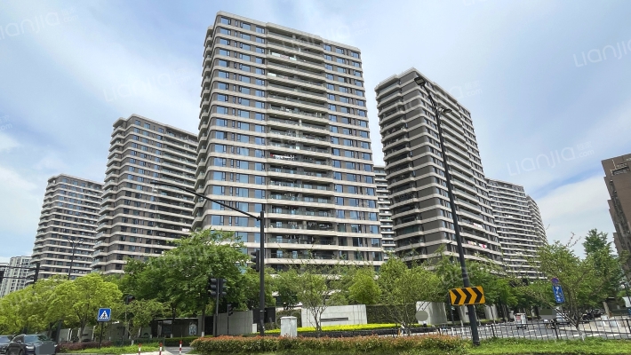 玉润钱潮府外景图