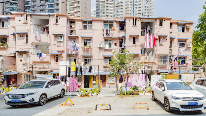 鄂教小区外景图