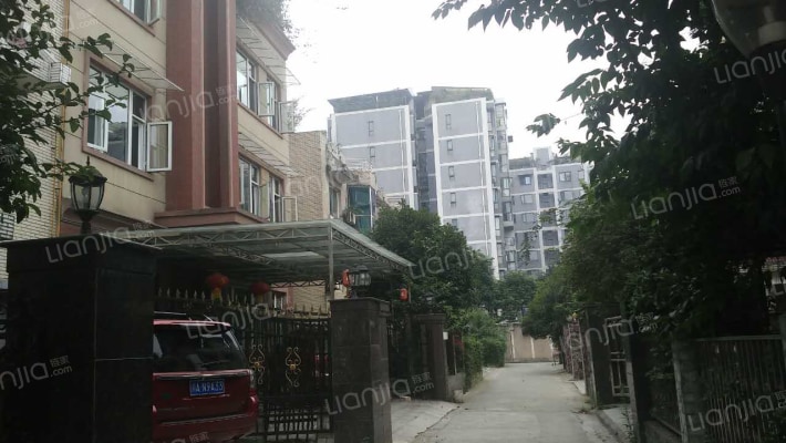 武侯庭园外景图