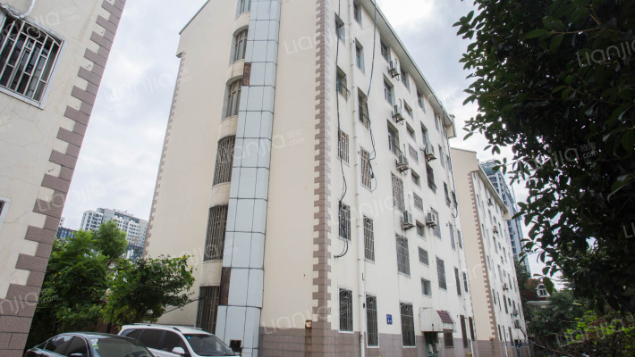 静源小区外景图