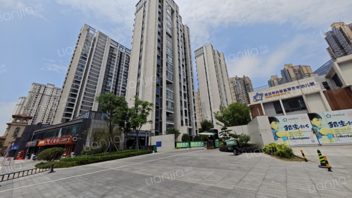 世界城瑜樾东方外景图