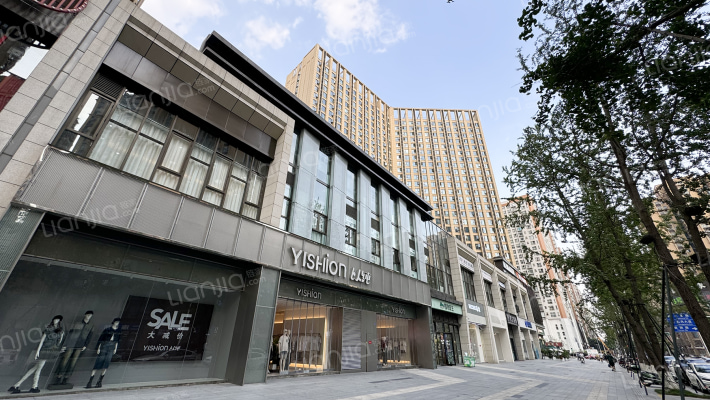 龙城红光里外景图