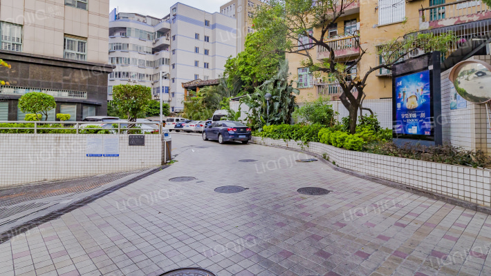 鸿雁大厦外景图