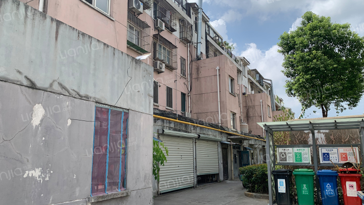 新浦路308号外景图