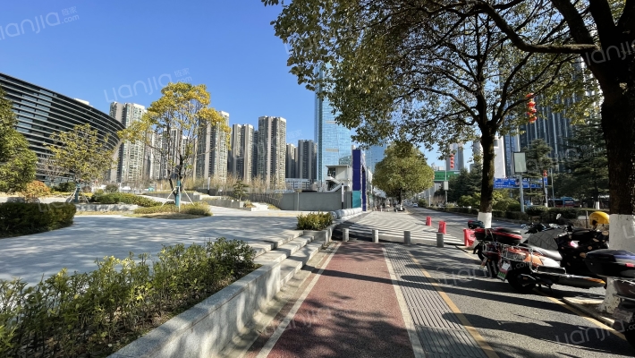 茅台广场外景图