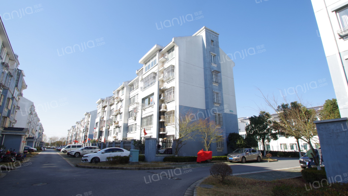 练民新村外景图