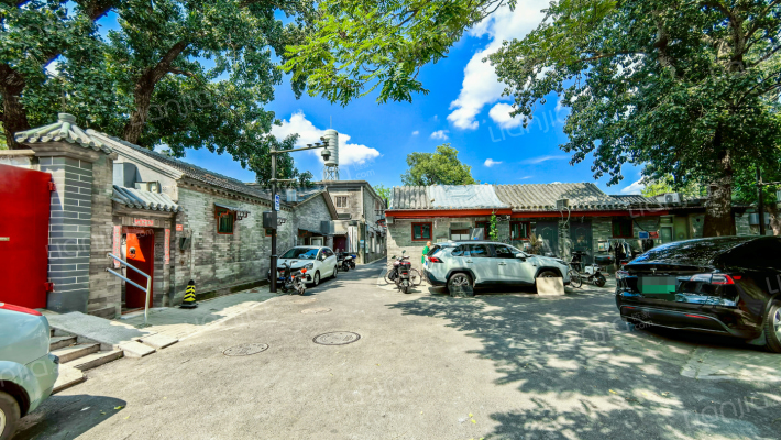 草厂胡同外景图