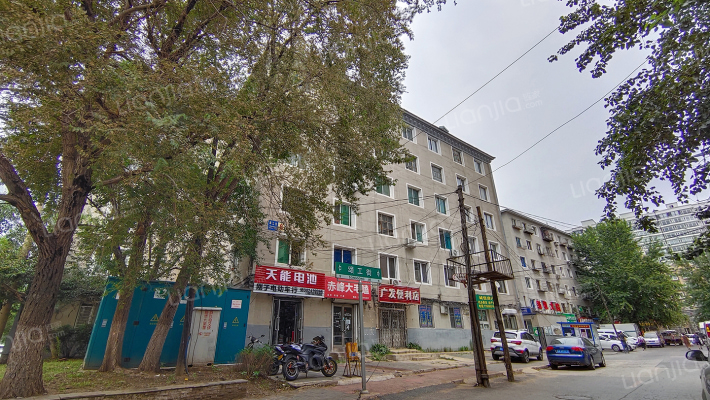 纺机大院外景图