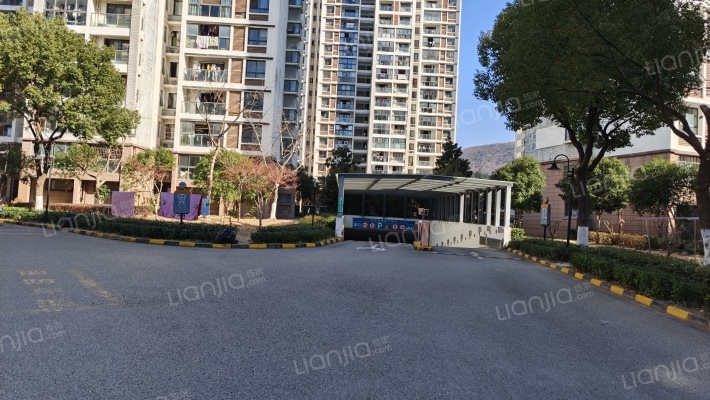 水桥花园外景图