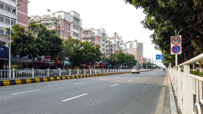 西池二里外景图