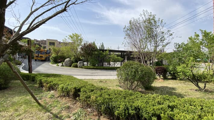 九里晴川外景图