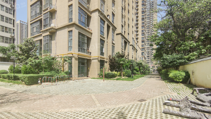 恒天国际城外景图