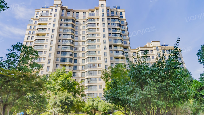 御龙公寓外景图